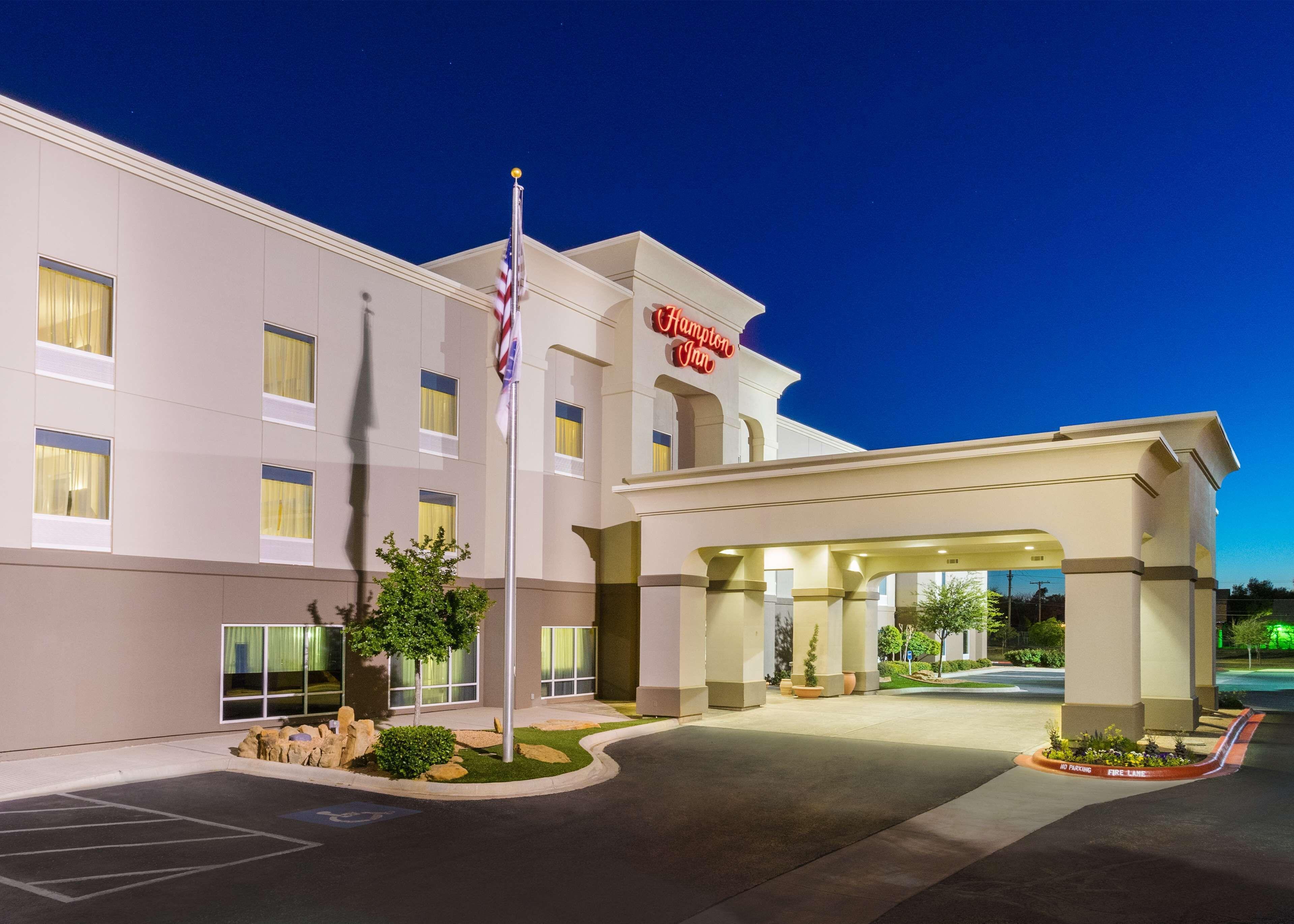 4 Top-Rated Design Hotels Close to Ector County Coliseum