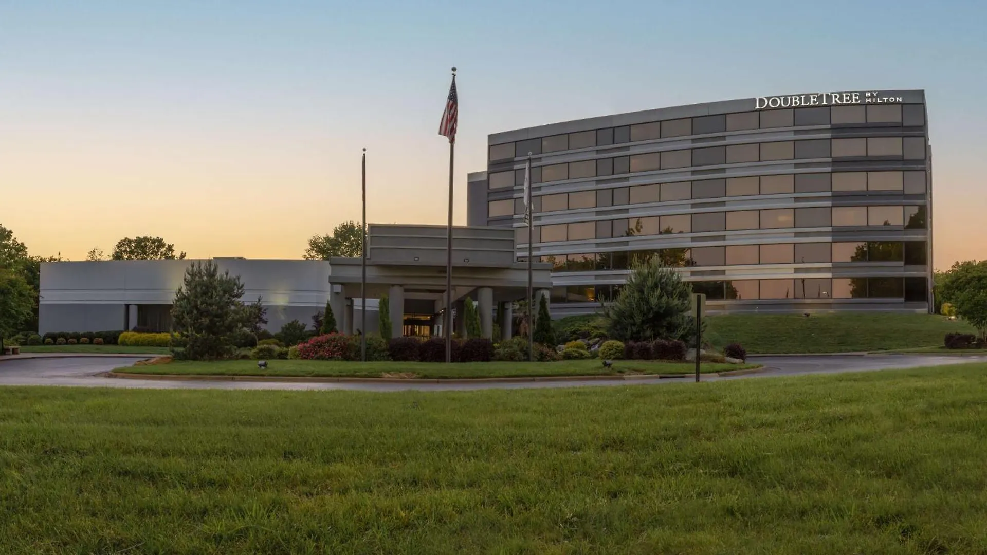 Where to Stay in the South: 9 Best DoubleTree by Hilton Hotels
