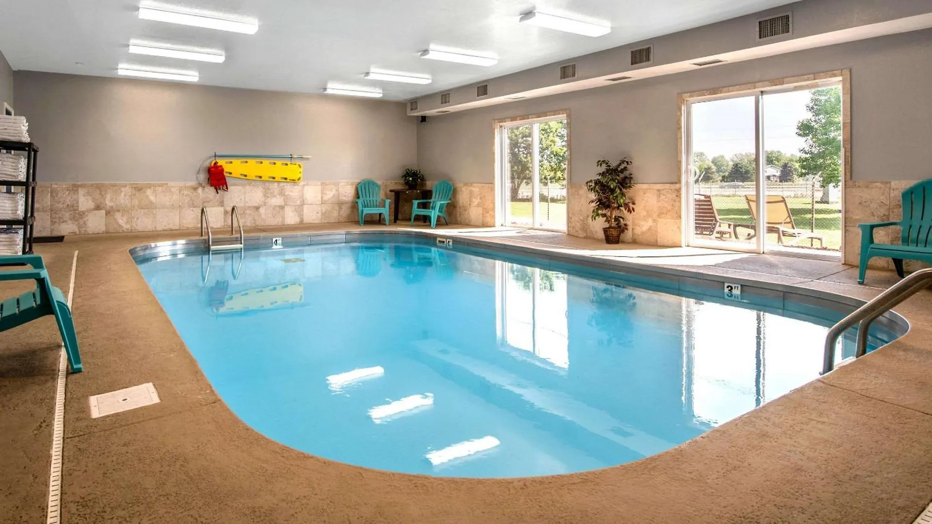 Staying In Indiana: 4 Lodge Hotels Compared