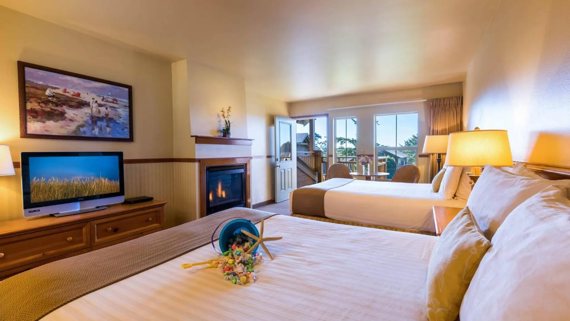 6 Family Hotels Near Crescent Beach Worth Booking Now
